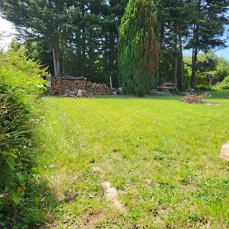 La Kabane בית אירוח *